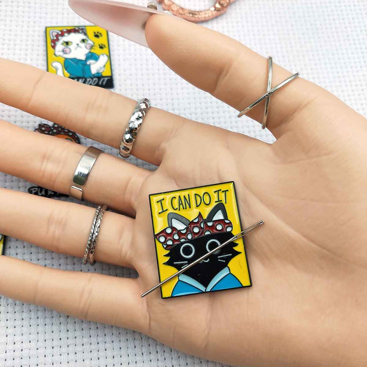 Cross Stitch Needle Minder Mag - огляд і ціна Needle Minder Magnet