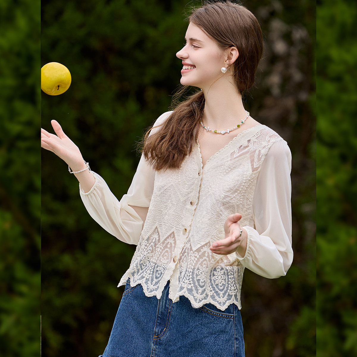 LOUIS YAO Sweet Lace V-neck Ca - огляд і ціна Embroidery Cardigan