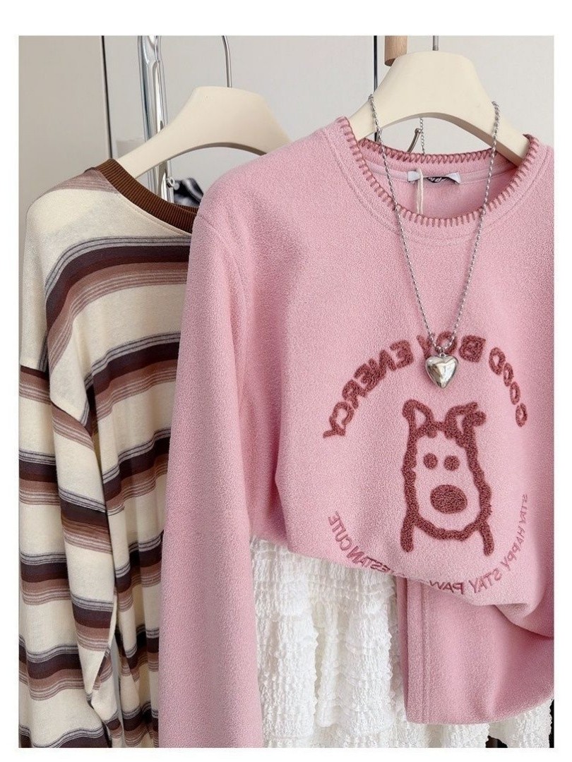 Korean Cartoon Letter Embroide - огляд і ціна Embroidery Letter N