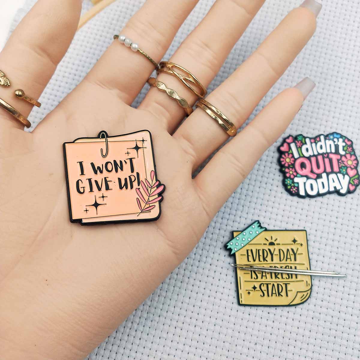 Needle Minder Magnet for Hand  - огляд і ціна Needle Minder Magnet